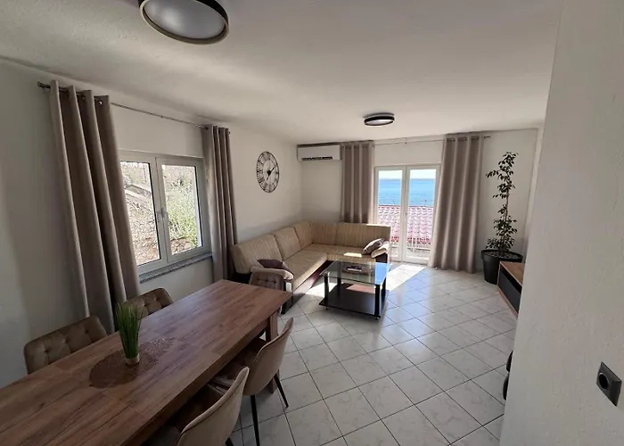 Tribanj Florida * Vinistina